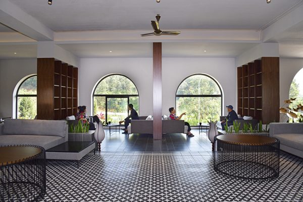 KHU DỊCH VỤ KHÁCH HÀNG